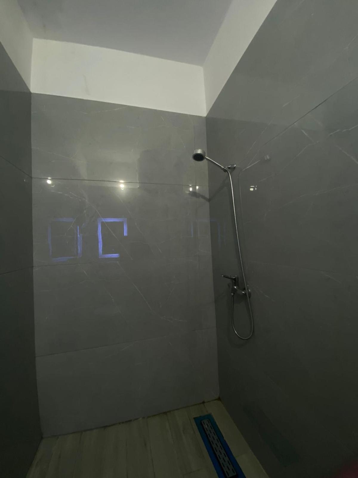 Jon Apartman Vlora Kültér fotó